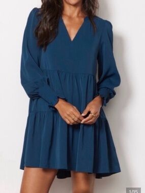 Evereve OPT Bay dress- Women’s Long Sleeve V-Neck Teal Tiered Mini Dress